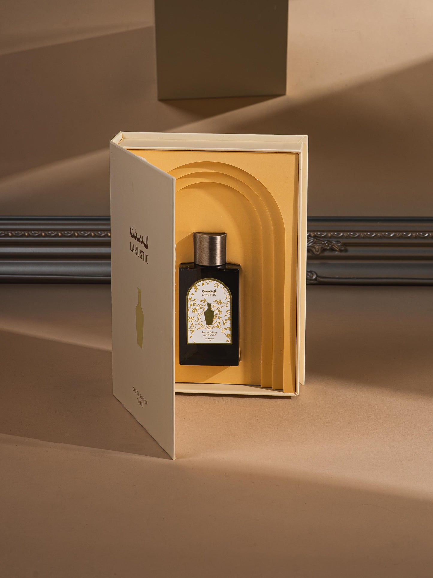 The Last Embrace Perfume